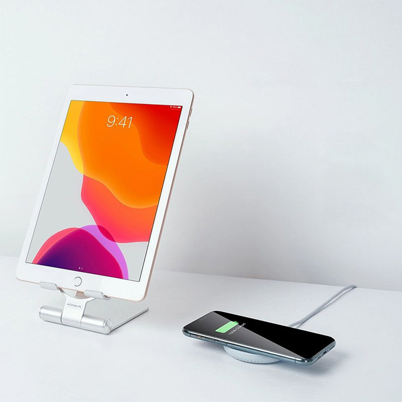 Adjustable folding angle wireless charger with stand