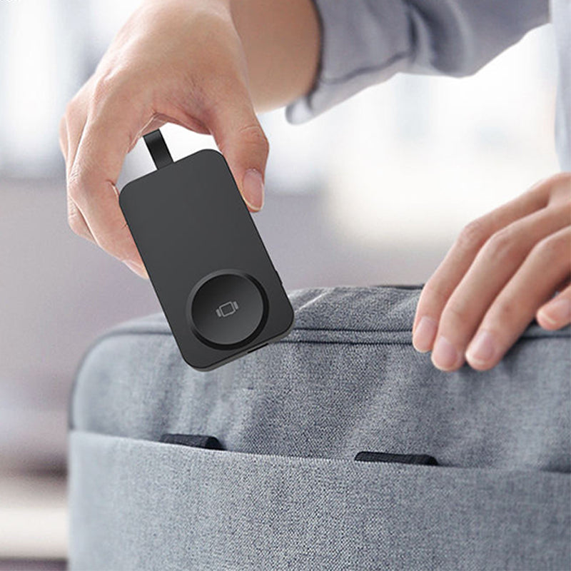 Smart magnetic fast charging portable charger