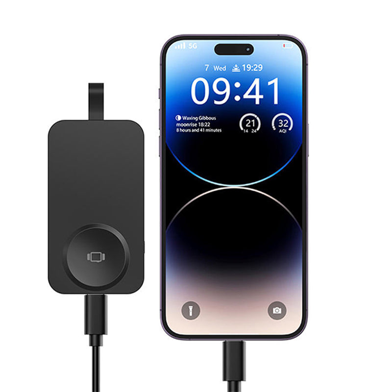 Smart magnetic fast charging portable charger
